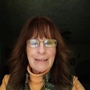 Meet your Posher, Vicky